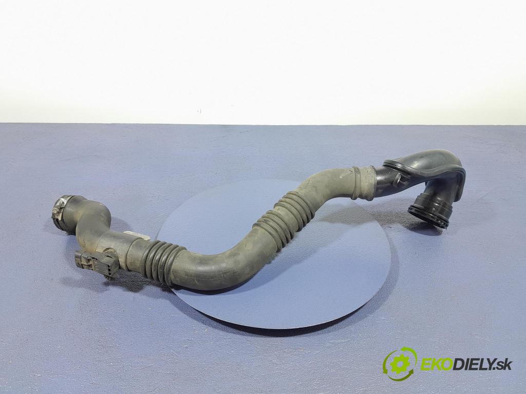 Opel Astra 2015 rúrka Vzduch: 13398481