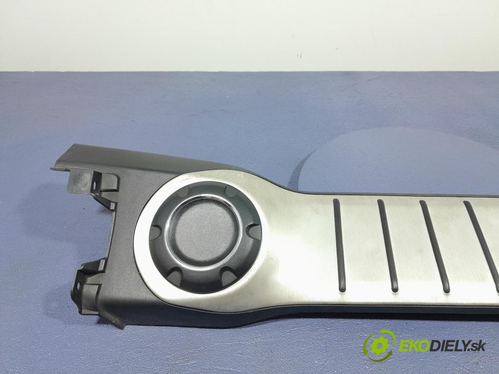 Porsche Cayman 2016 kryt Motor: 981551433