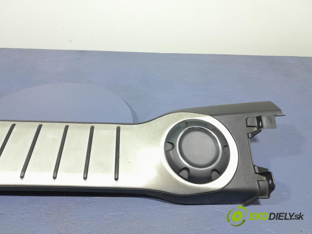 Porsche Cayman 2016 kryt Motor: 981551433