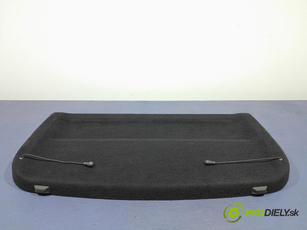 Opel Astra 2015 kufra: