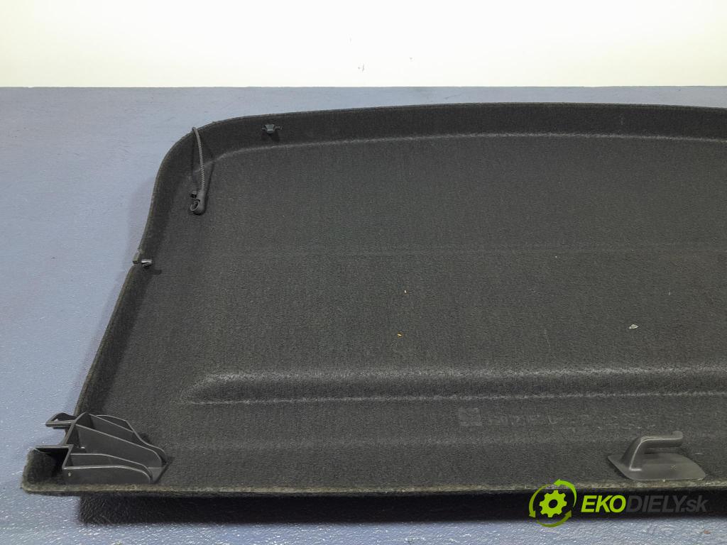 Opel Astra 2015 kufra: