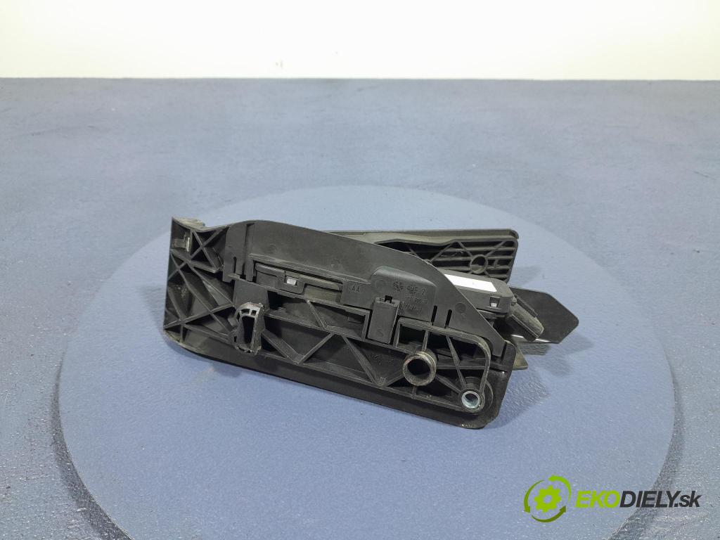 Porsche Cayman 2016 pedal Plyn: 982723507A