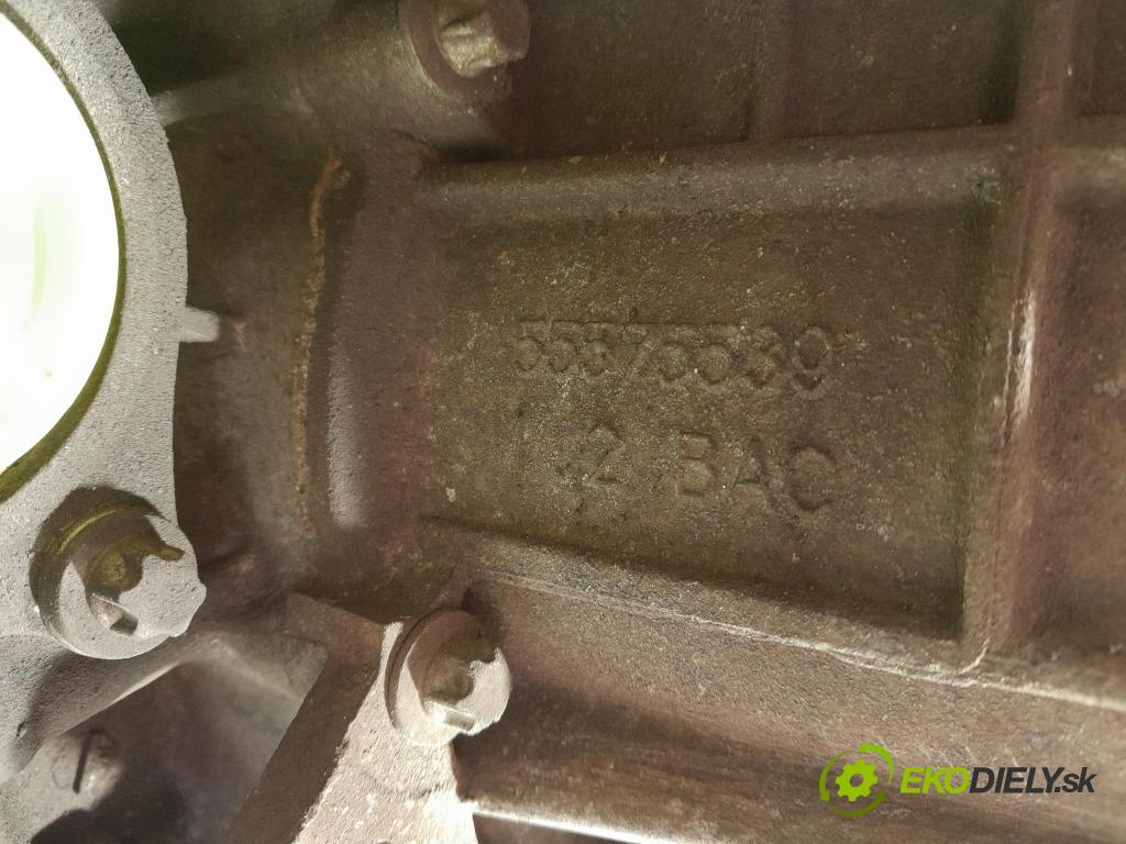 Opel Astra 2015 prevodovka Manualna M32