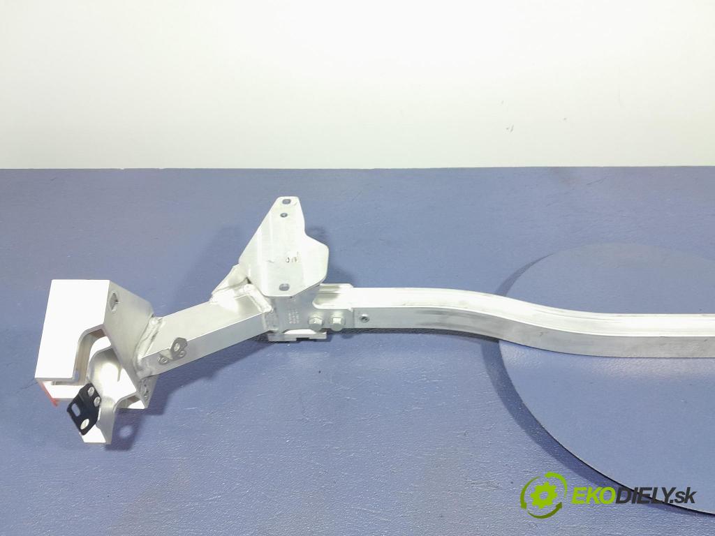 Porsche Cayman 2016 kryt Motor: 98158015100