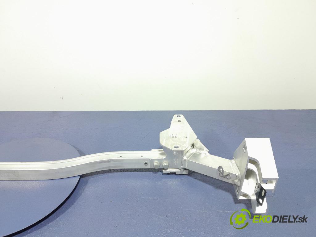 Porsche Cayman 2016 kryt Motor: 98158015100