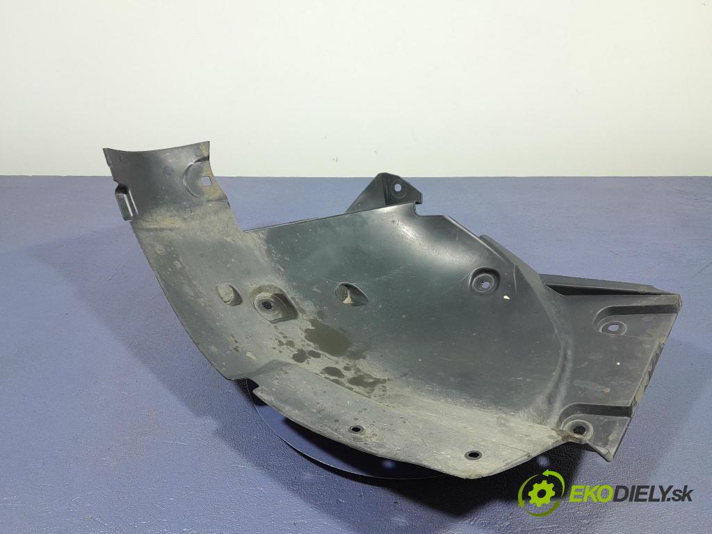 Dacia Sandero 2021 Blatník: Plastové: Predné 638422058R