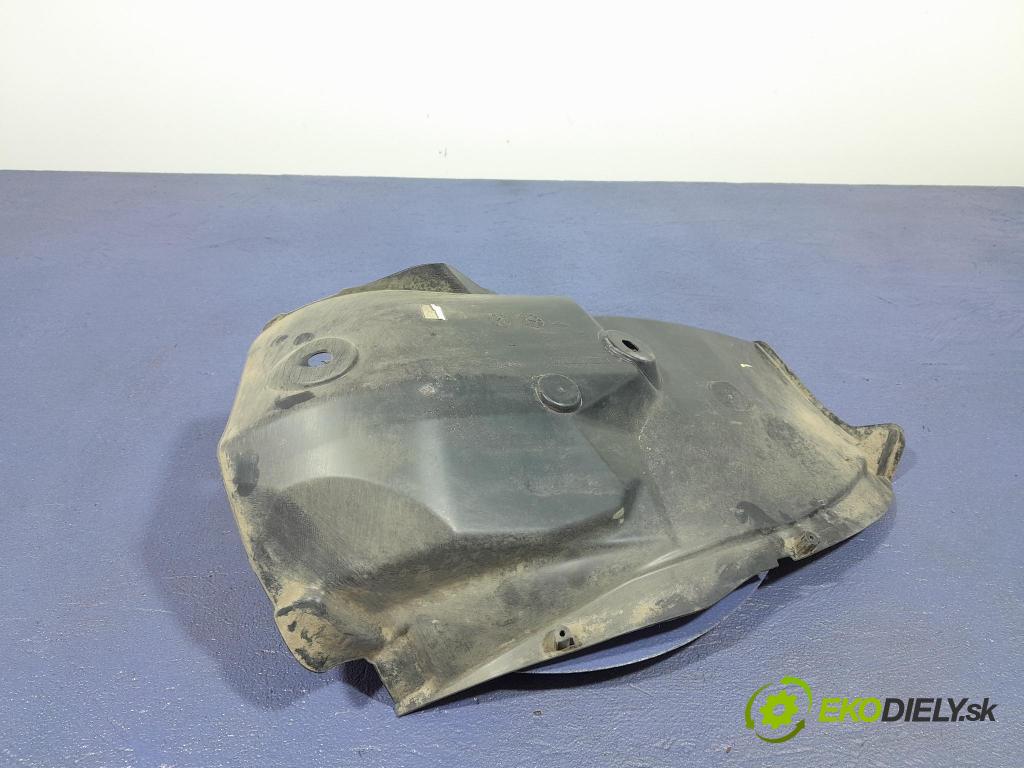 Dacia Sandero 2021 Blatník: plastický: zad 767495315R