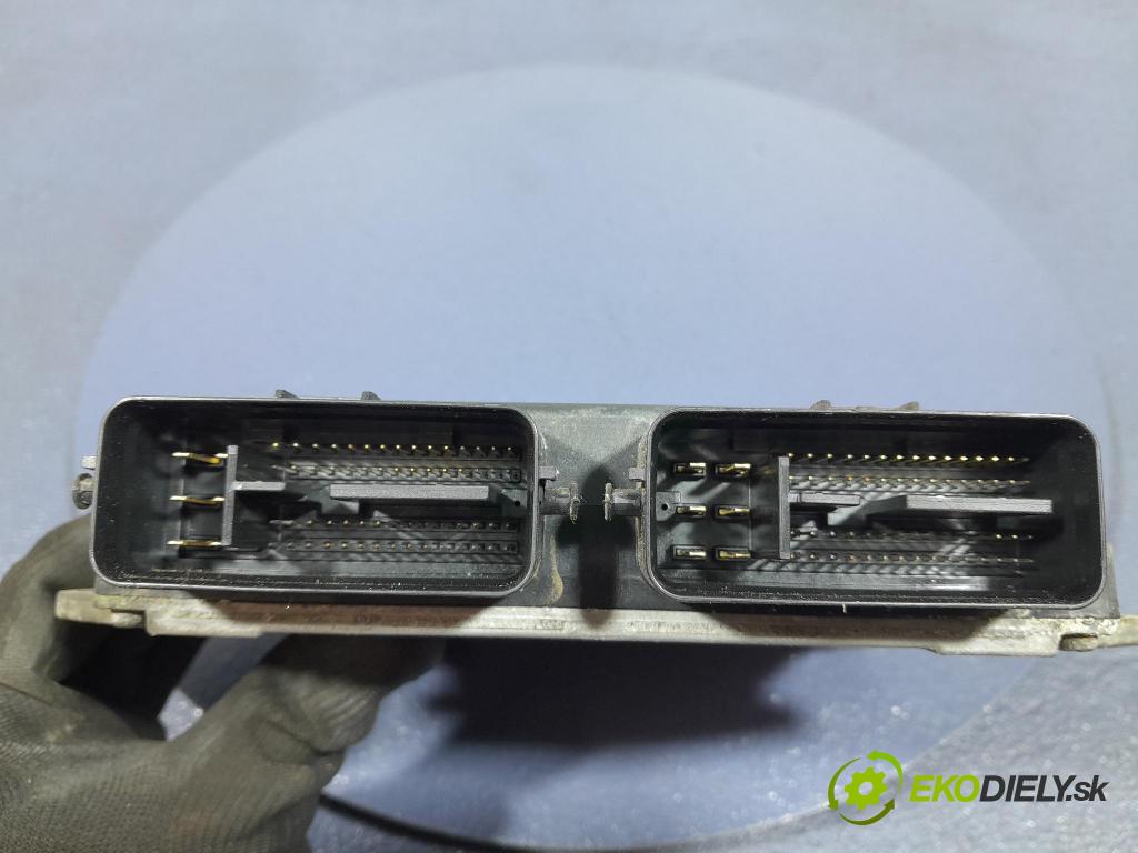 Mitsubishi Colt 2006 riadiaca jednotka Motor: 1860A551