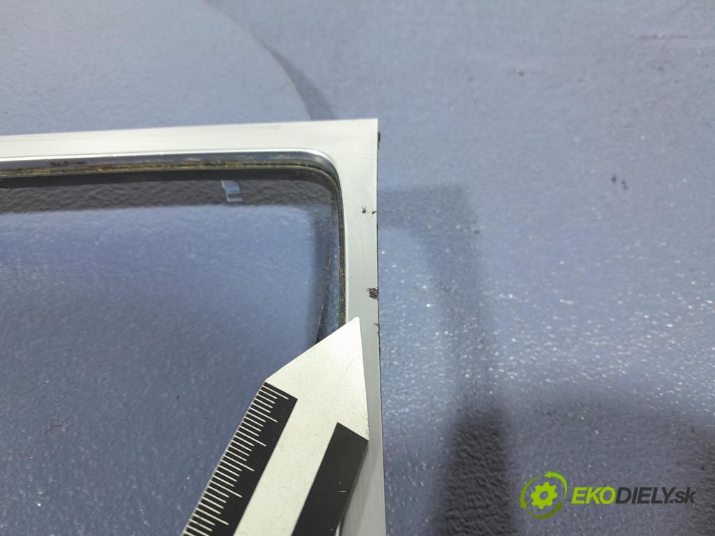 Porsche Cayman 2016 lišta Dekoratívne: Vnútri: 99155326100