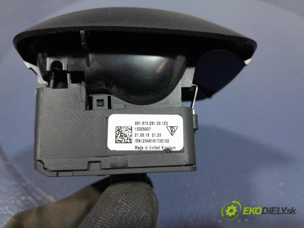 Porsche Cayman 2016 prepínač Brzda: Ručná: 99161325100