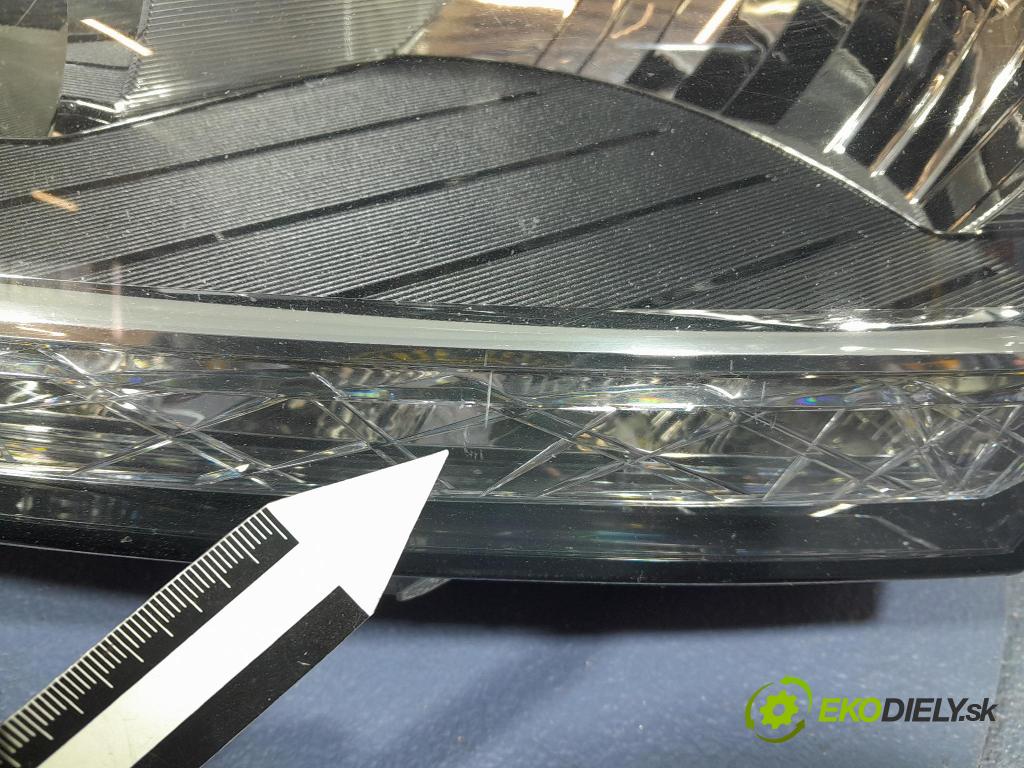 Skoda Fabia 2019 Reflektor: Vľavo: 6V1941015D