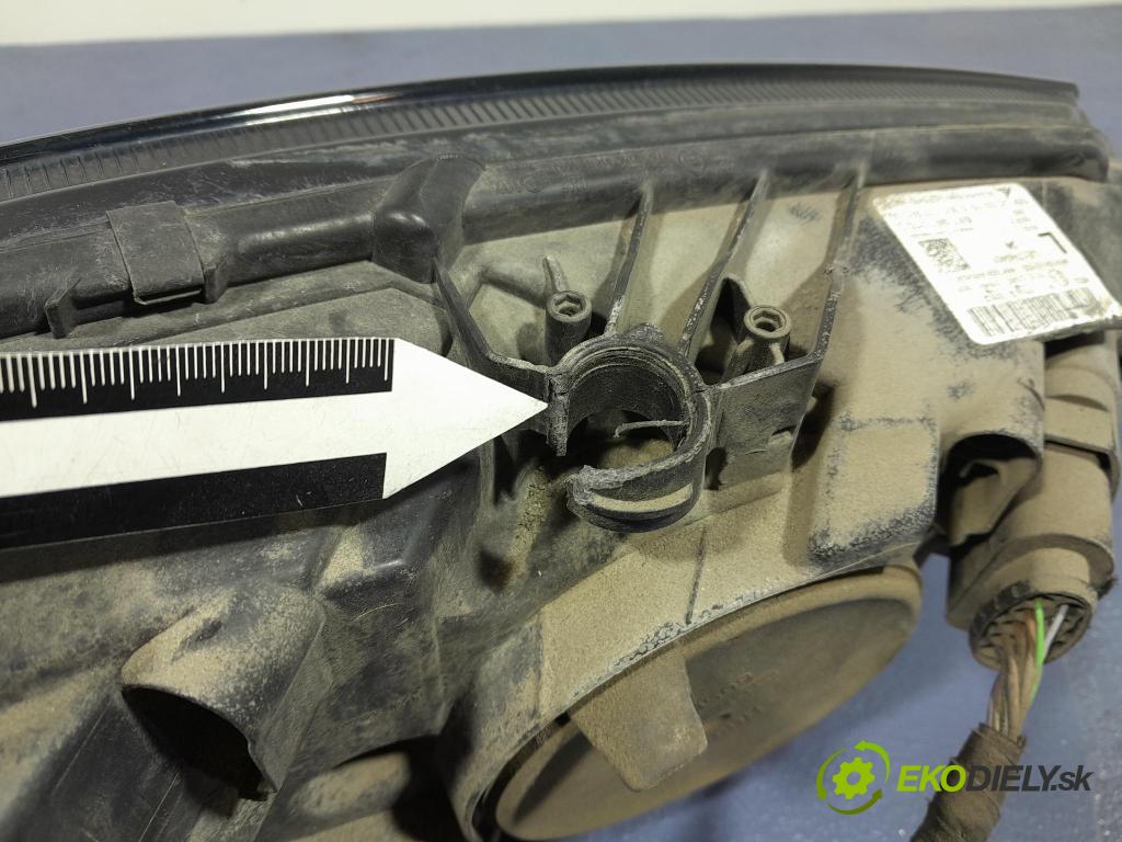 Skoda Fabia 2019 Reflektor: Vľavo: 6V1941015D