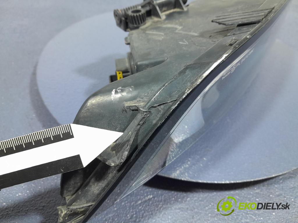 Skoda Fabia 2019 Halogen v pravo: 6V0941700A