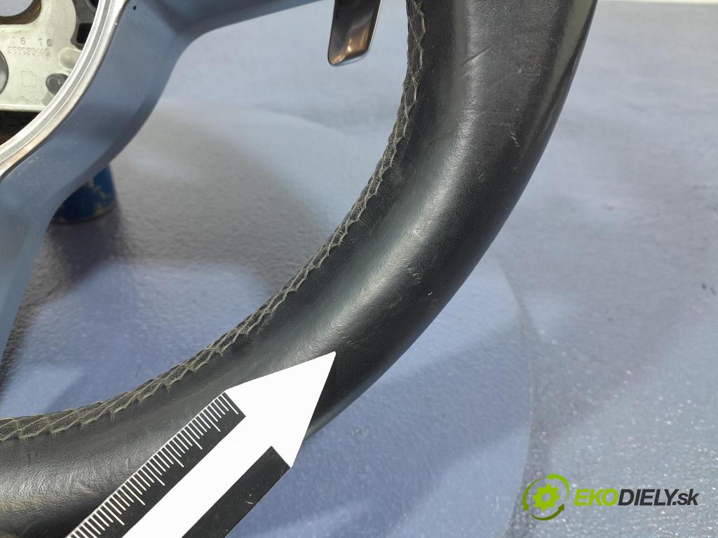 Porsche Cayman 2016 volant