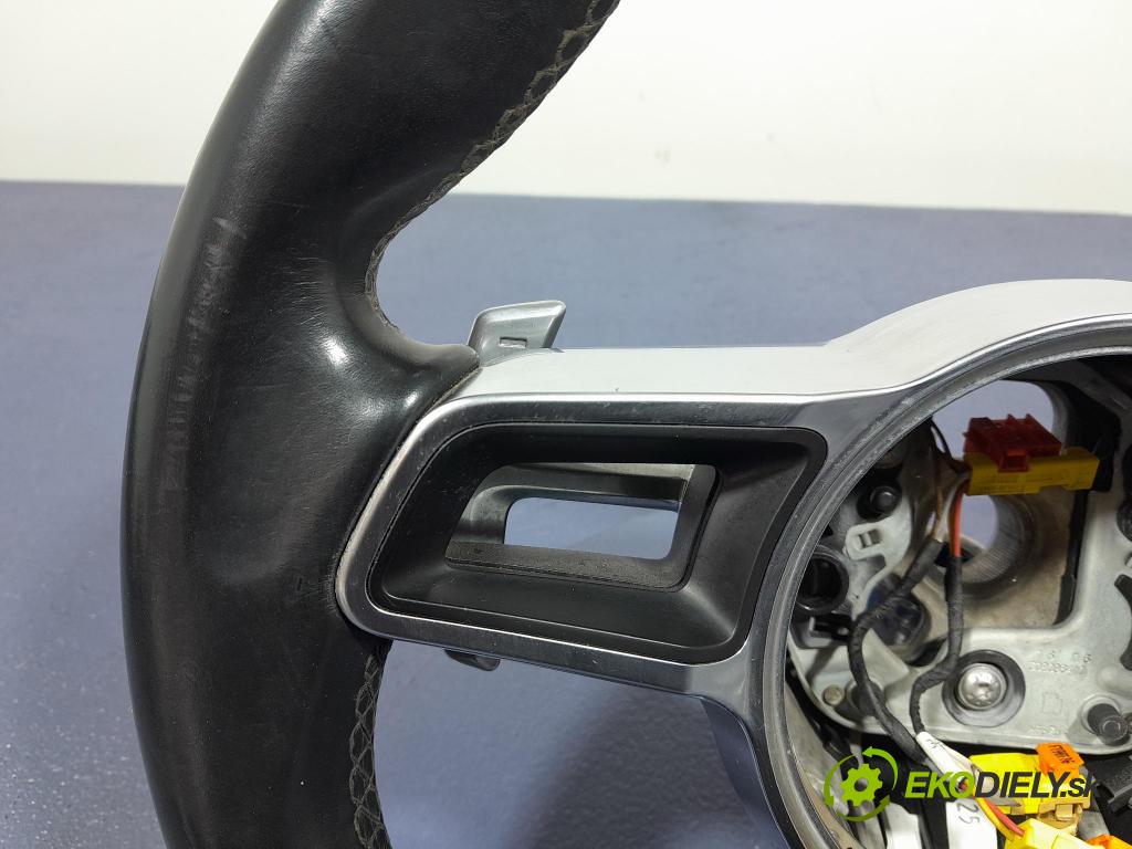 Porsche Cayman 2016 volant