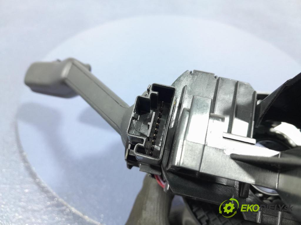 Skoda Fabia 2019 prepínač Komplex: 2Q0953521AE