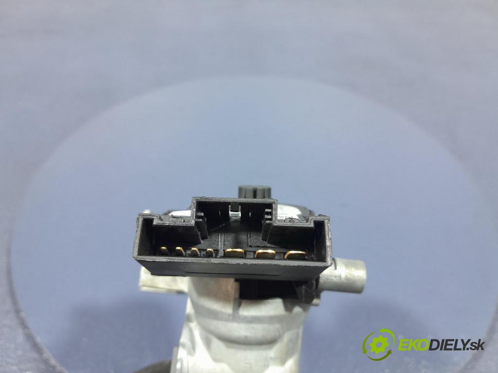 Skoda Fabia 2019 Spínač zapaľovania: 6C0905865