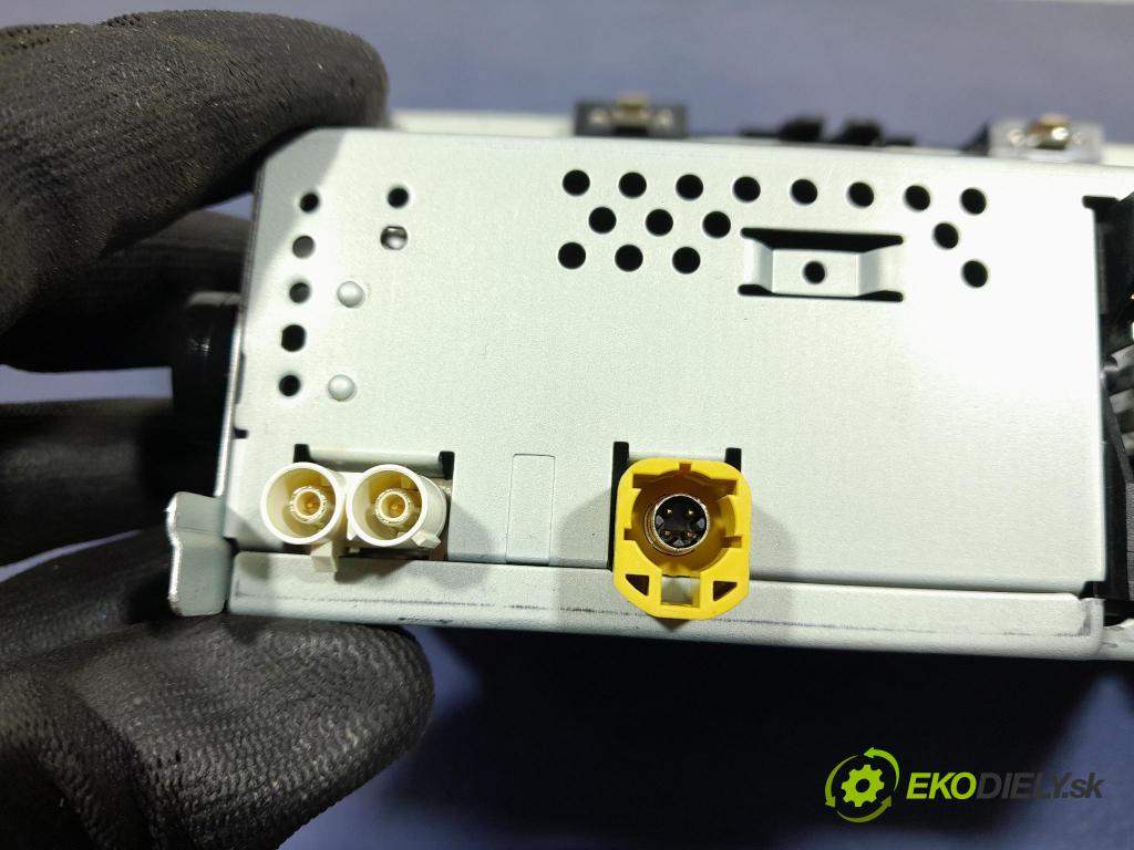 Skoda Fabia 2019 Zobrazit: Rádio: / GPS 6V0035871J