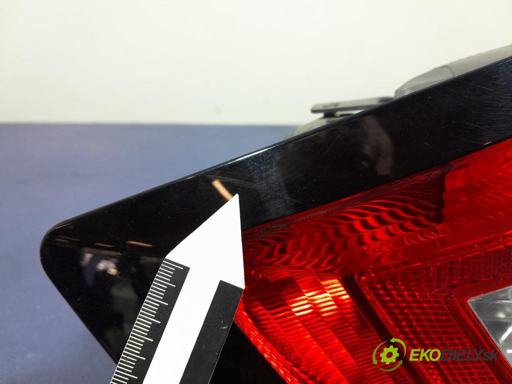 Skoda Fabia 2019 svetlo / reflektor zad ľavá Vonkajsia: 6V9945095