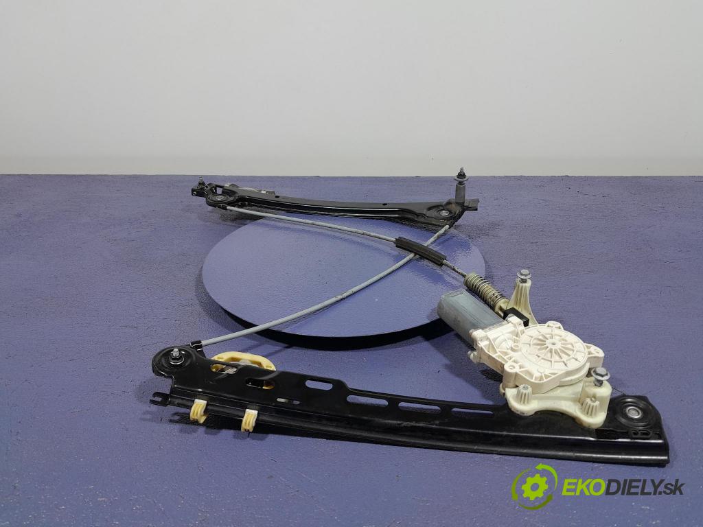 Porsche Cayman 2016 mechanismus stahování Sklenka: před v pravo: 99154207602