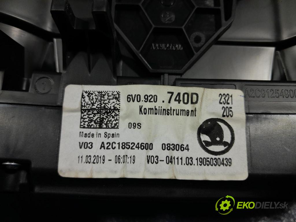Skoda Fabia 2019 Přístrojová deska 6V0920740D