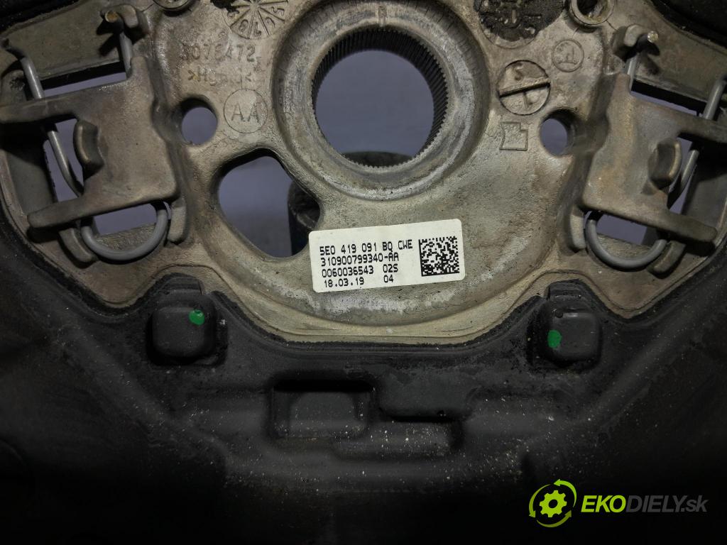 Skoda Fabia 2019 volant 5E0419091BQ