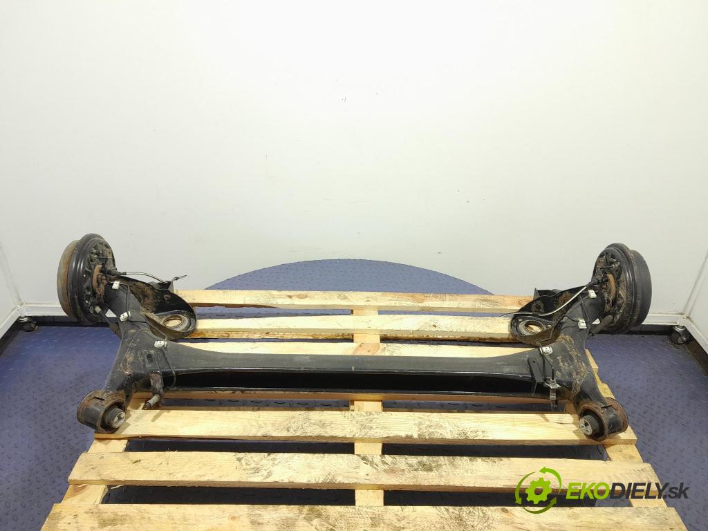 Skoda Fabia 2019 výztuha Pozastavenia: Zad: