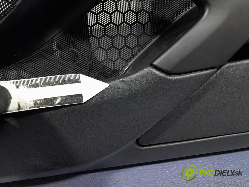 Porsche Cayman 2016 Čalounictví: dvere Predné Prava: 98155530206