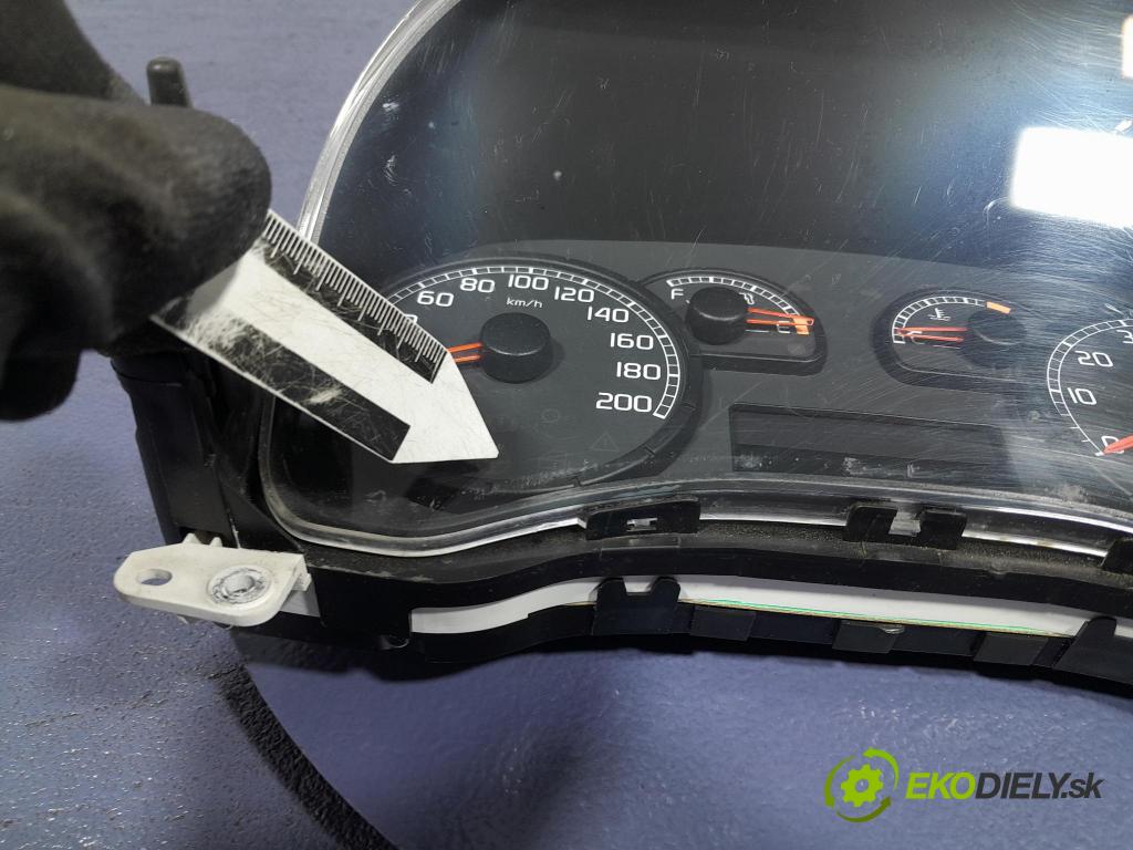 Fiat Doblo 2007 prístrojovka/ budíky 51761688