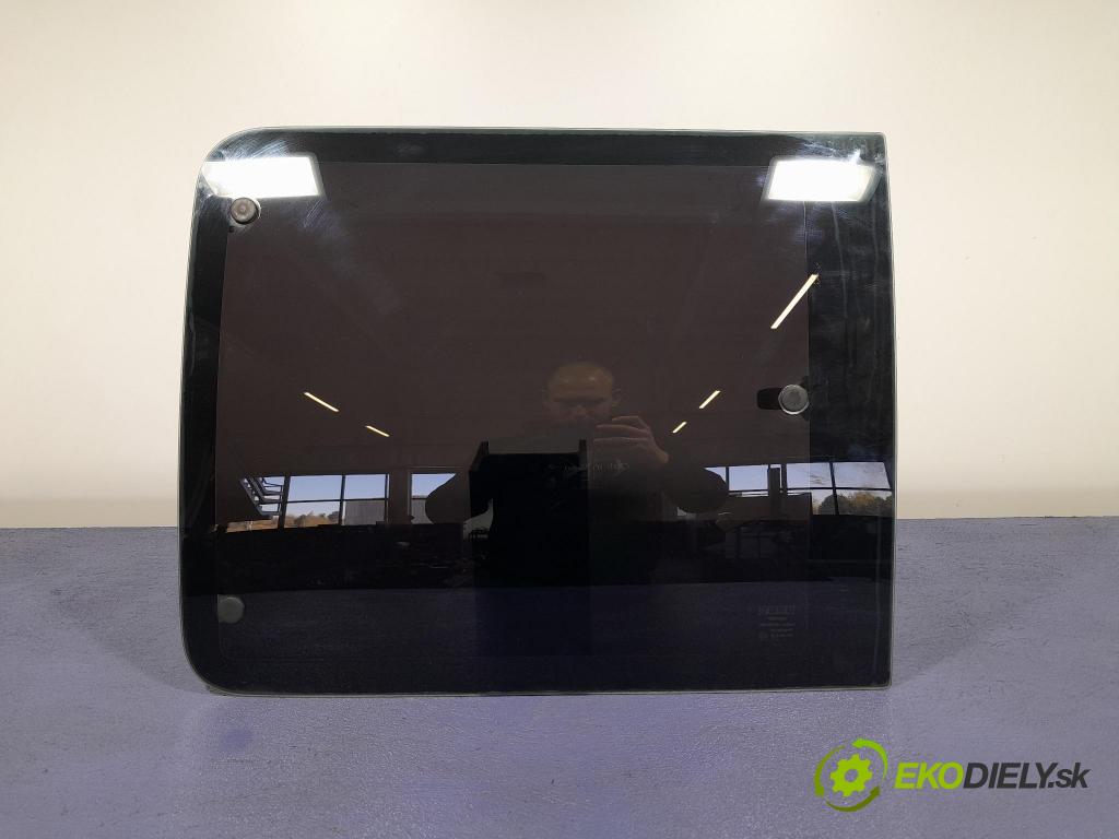 Fiat Doblo 2007 sklo Karosérie: Zad: