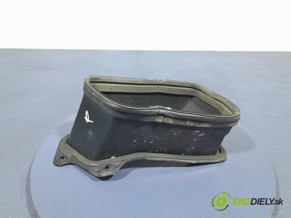 Porsche Cayman 2016 Vstup: Vzduch: 982819658