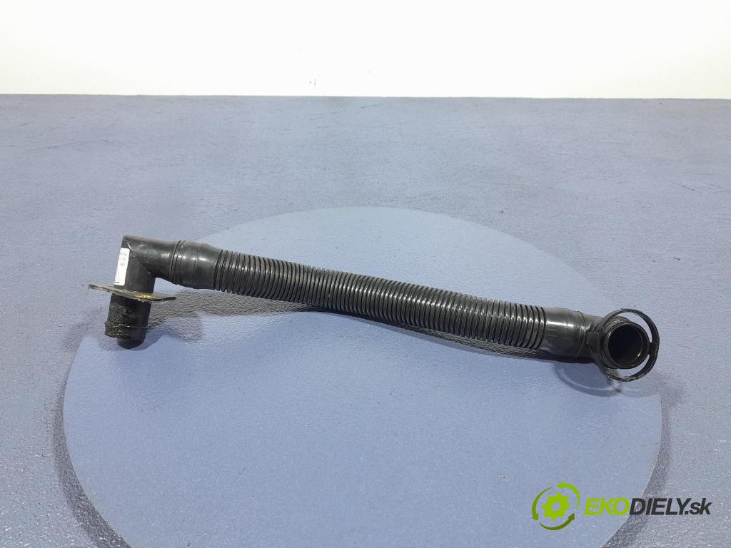 Porsche Cayman 2016 trubka Olejový: 982115653A