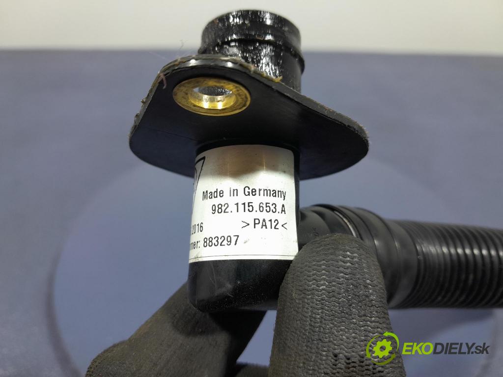 Porsche Cayman 2016 trubka Olejový: 982115653A