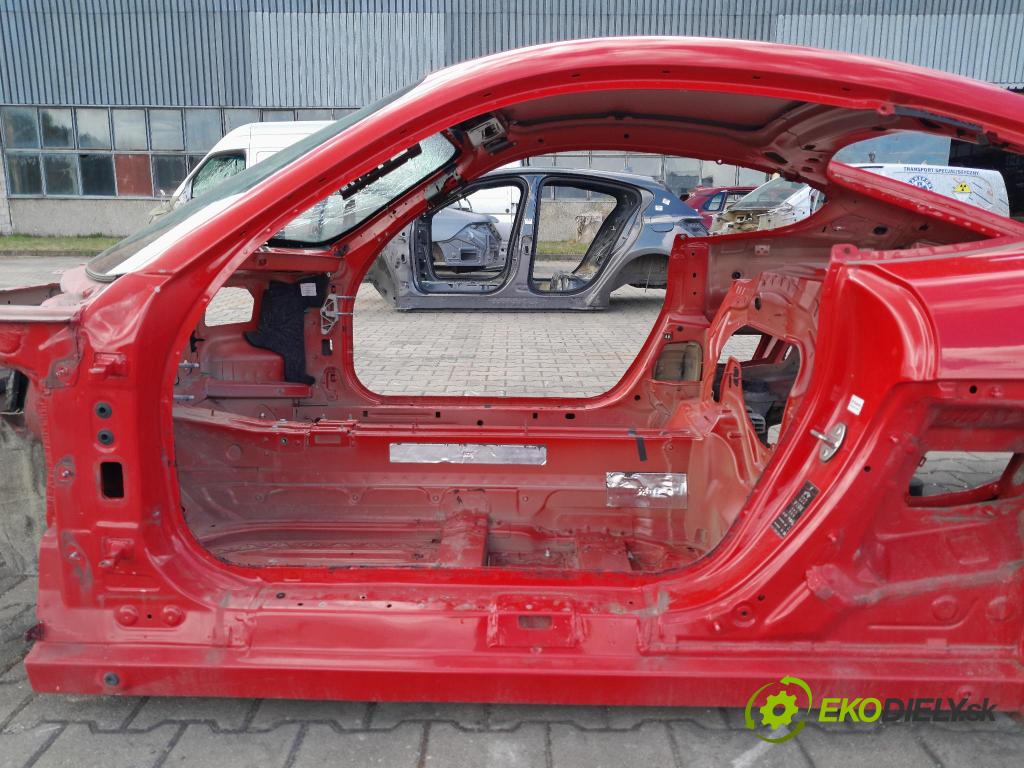 Porsche Cayman 2016 Boční Levý: