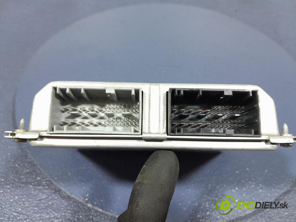 Porsche Cayman 2016 řídící jednotka Truhly: Ozubené kola: 99161827206