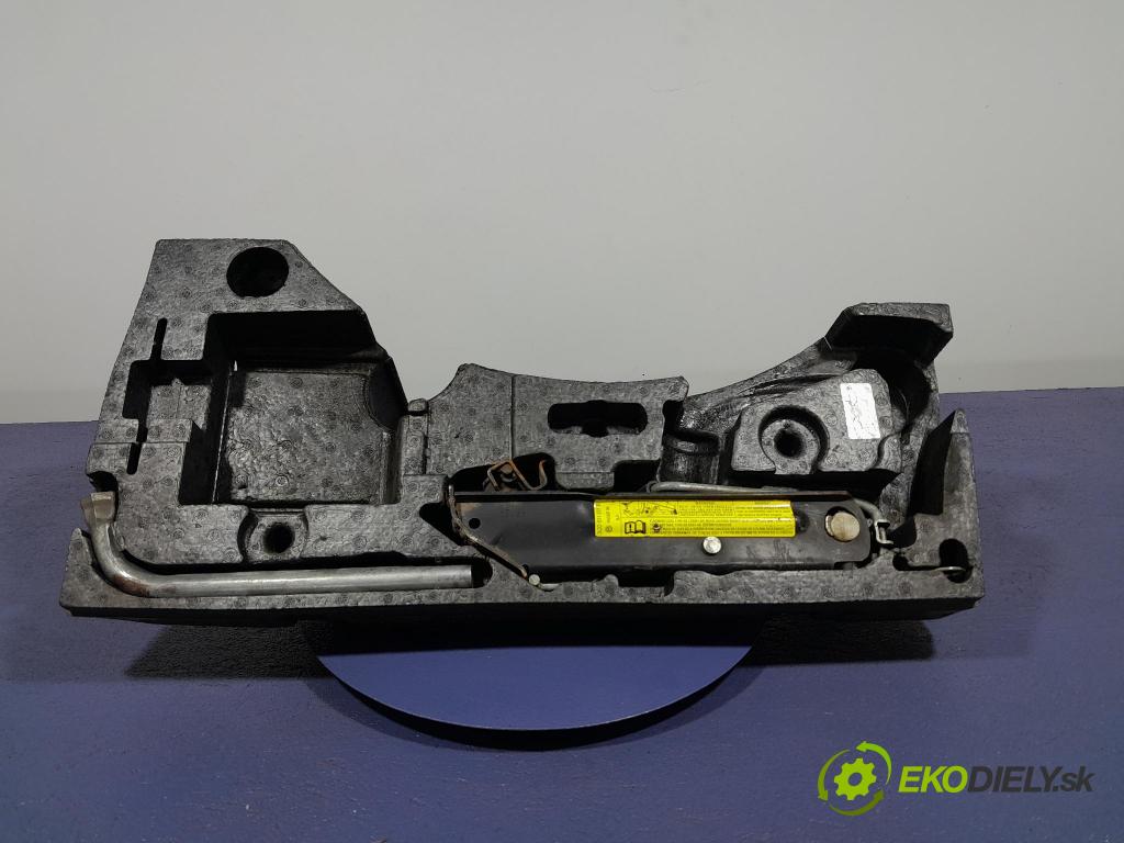 Vw Passat 2006 Kôš kola: Rezervný: 3C0012115C