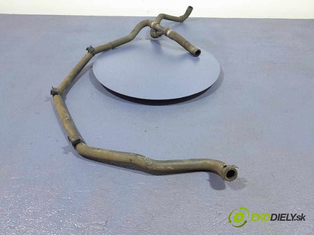 Porsche Cayman 2016 rúrka Chladič: 982121049