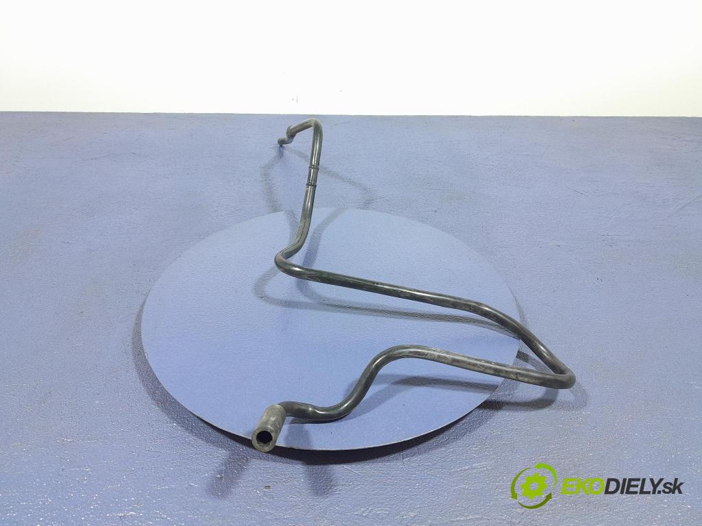 Porsche Cayman 2016 rúrka Vzduch: 99120136103