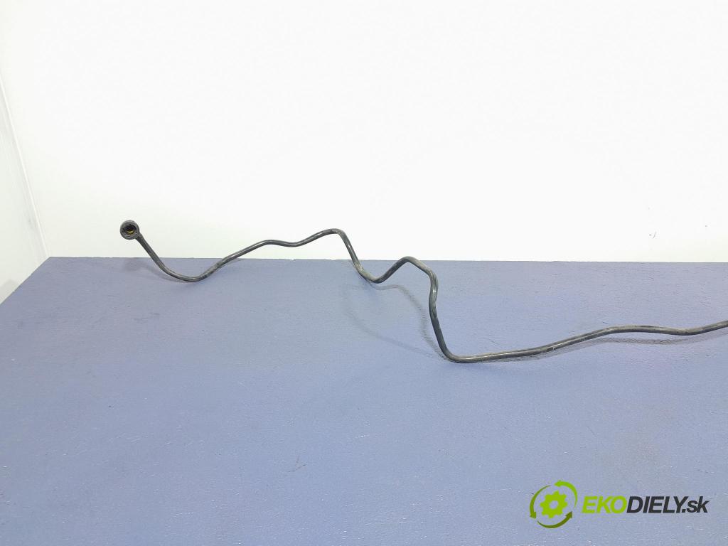 Porsche Cayman 2016 rúrka paliva 9P2201850