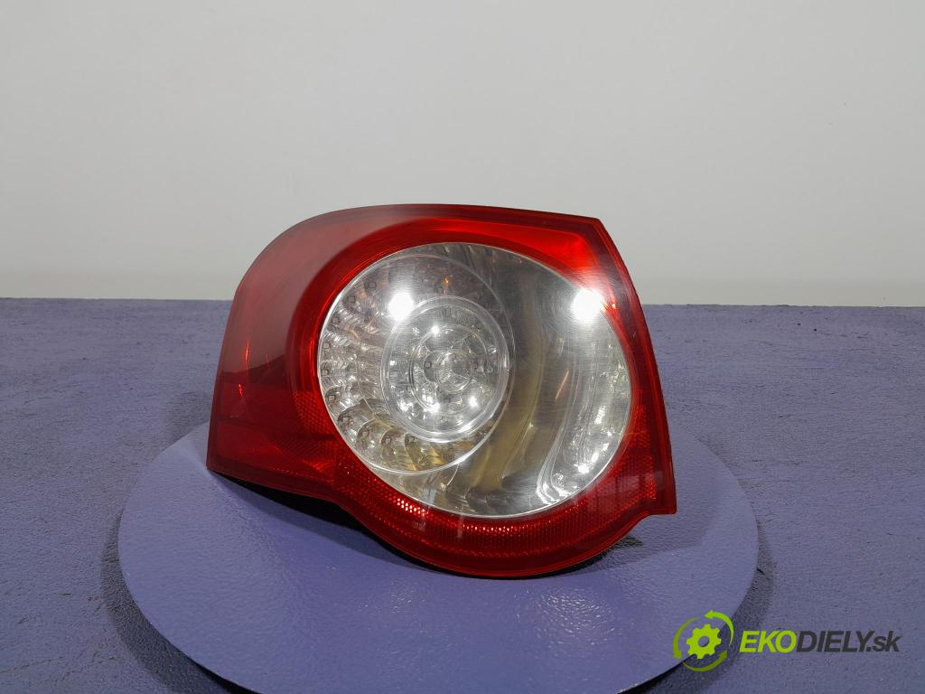 Vw Passat 2006 svetlo / reflektor zad ľavá Vonkajsia: