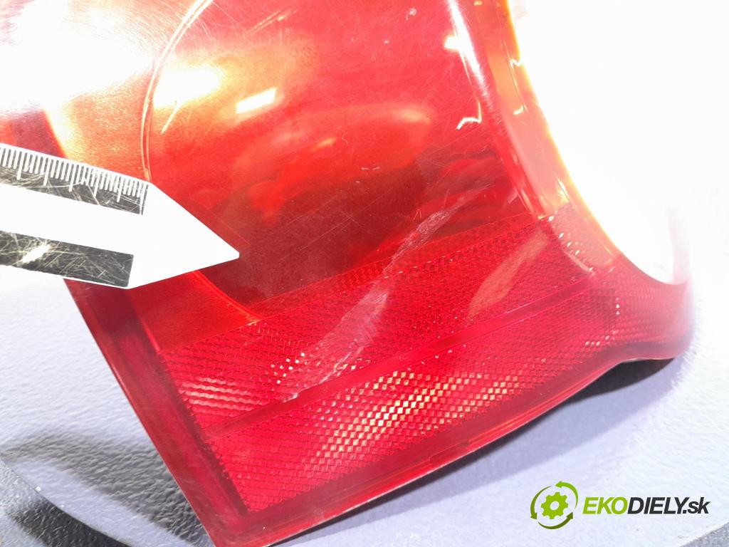 Vw Passat 2006 svetlo / reflektor zad ľavá Vonkajsia: