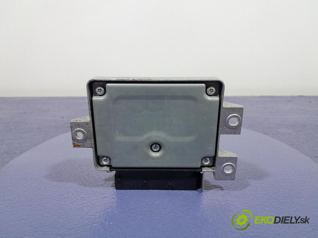 Vw Passat 2006 riadiaca jednotka 3C0907801B