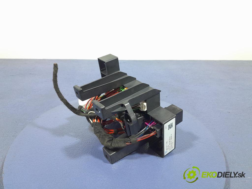 Porsche Cayman 2016 skrinka Poistky: 982971706