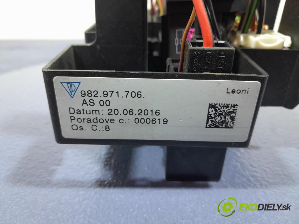 Porsche Cayman 2016 skrinka Poistky: 982971706