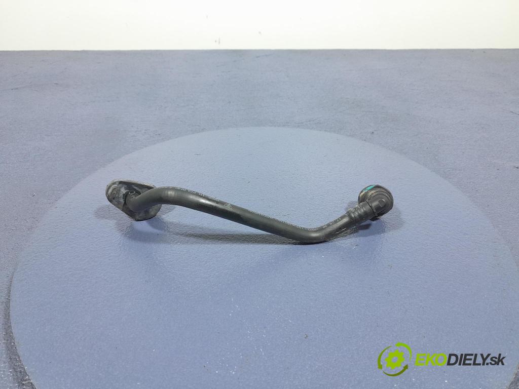 Porsche Cayman 2016 trubka Chladič: 982121533F