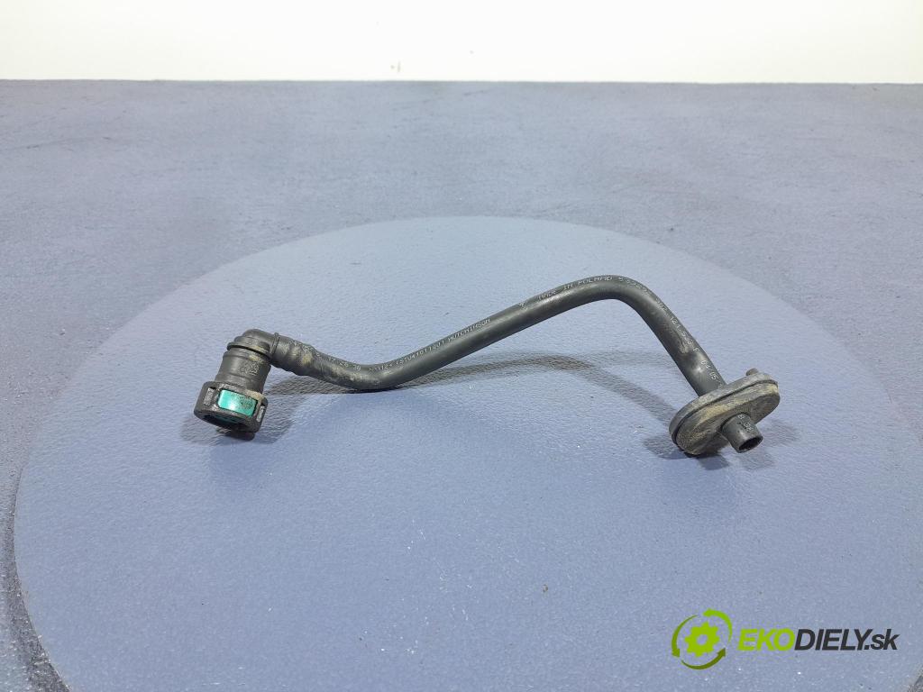 Porsche Cayman 2016 trubka Chladič: 982121533F