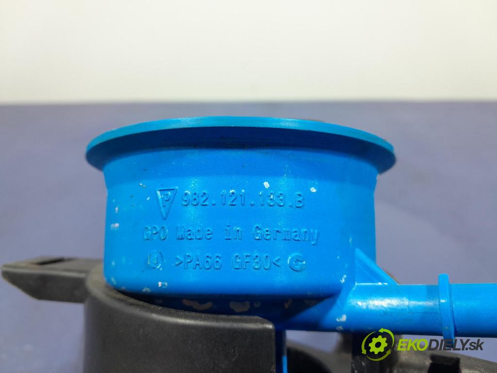 Porsche Cayman 2016 nádržka Kompenzačné: 982863254A