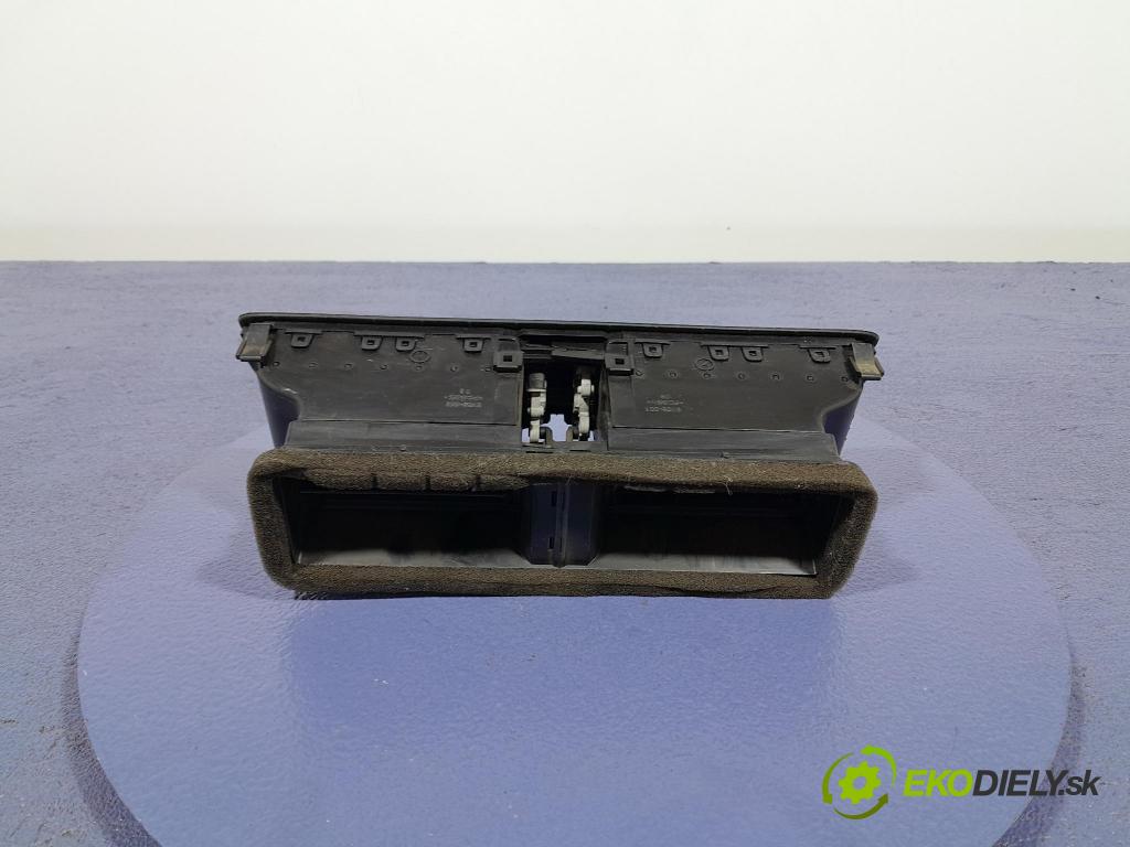 Vw Passat 2006 GRIDS: Prúd vzduchu: Vzduch: 3C1819728E