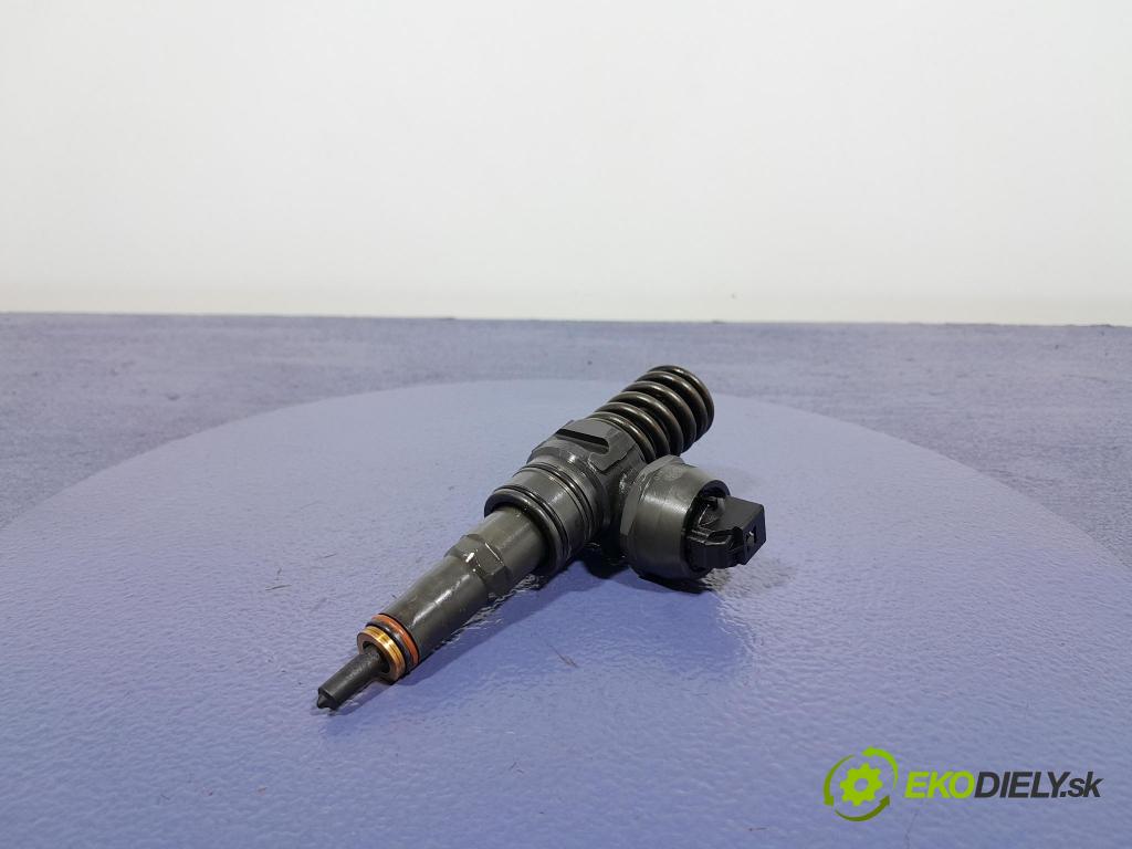 Vw Passat 2006 vstrek 038130073BQ