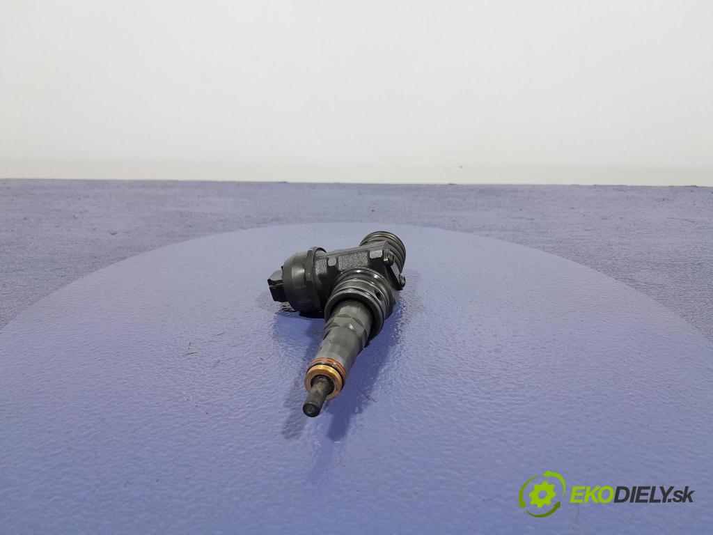 Vw Passat 2006 vstrek 038130073BQ